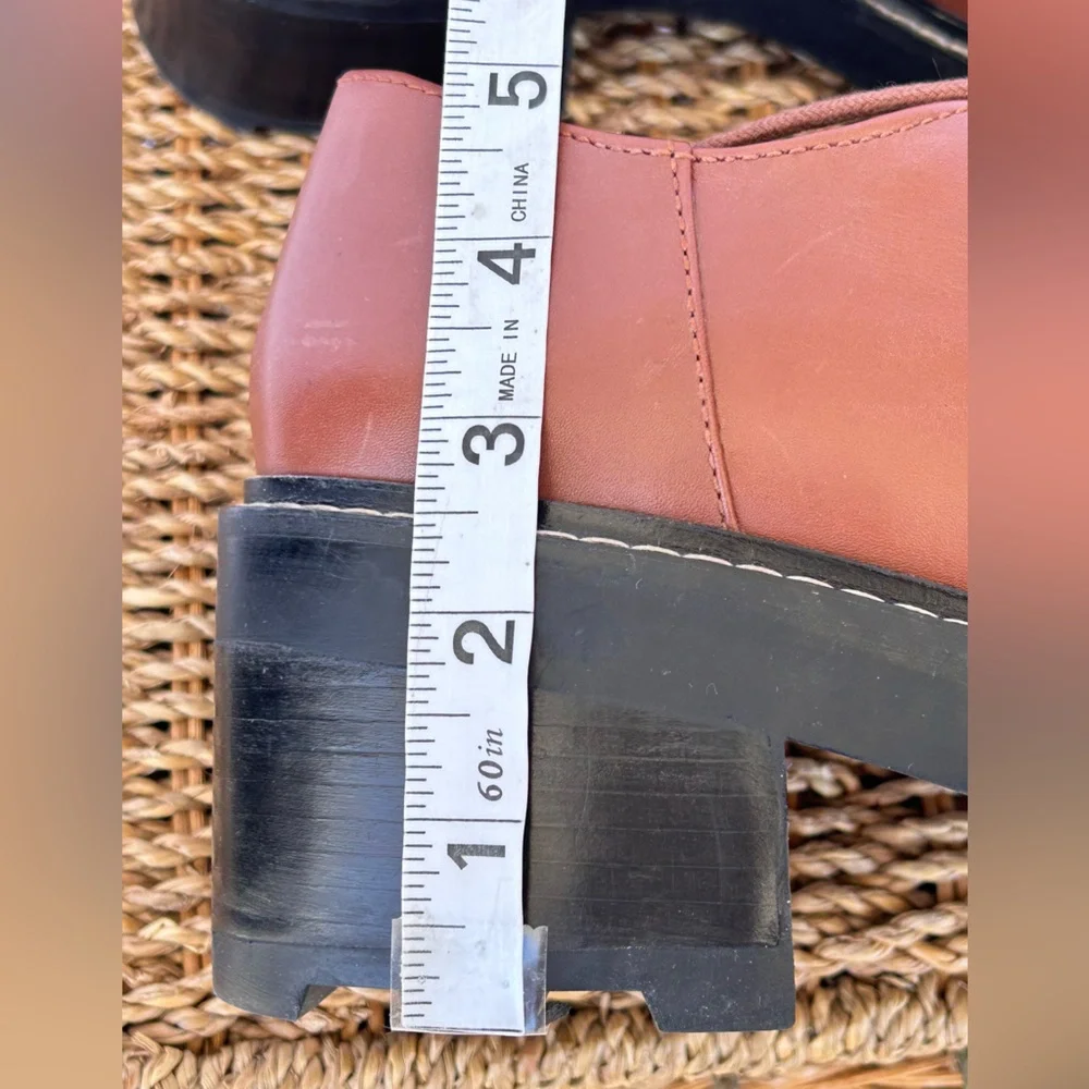 Madewell Women’s The Hempstead Desert Boot‎ Leather Lug Sole Size 9.5